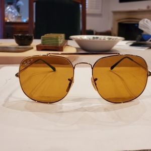 Rayban aviator gold sunglasses